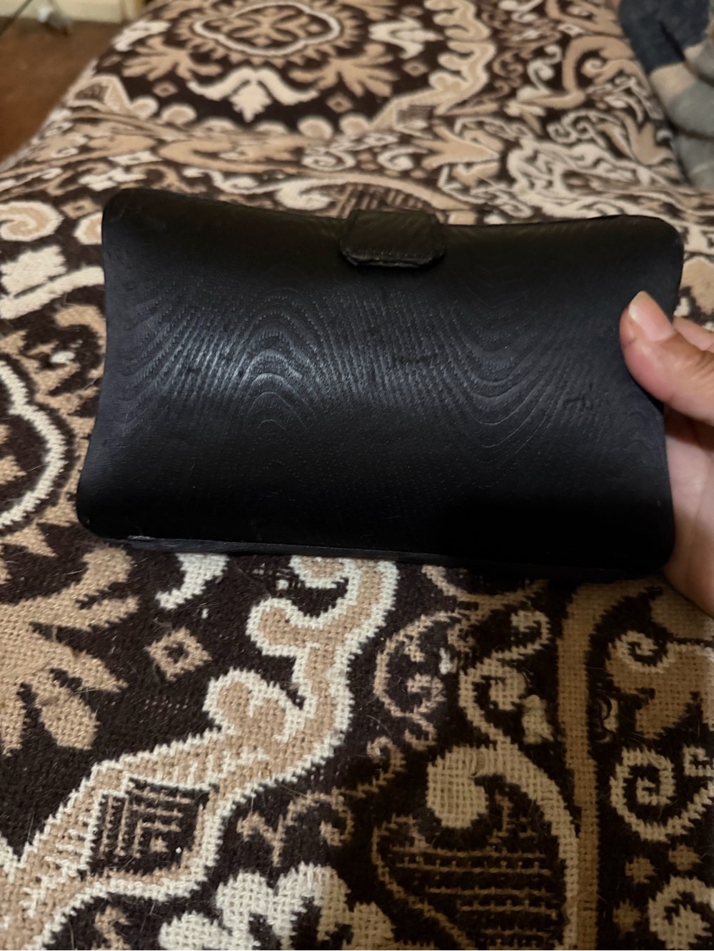 Whiting & Davis Black Satin Clutch Wristlet - Picture 2 of 3